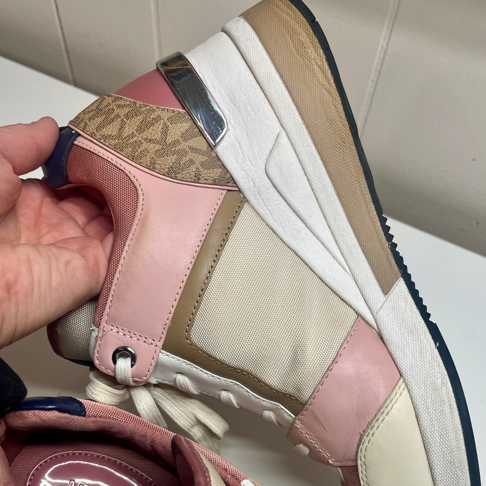 Sz 9 Michael Kors Pink Trainer - Picture 4 of 5